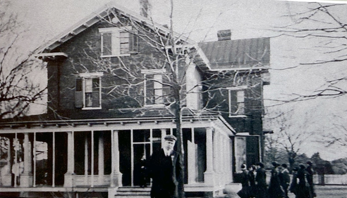 Church Point Manor during the Truitt and Burroughs era